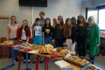 Internationale Klasse mit Kochbuch