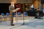 Begrüßung durch den Schulleiter Reinold Mertens