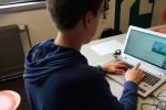 Justus erstellt eine Prezi