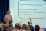 Externe Moderatoren und Coaches unterstützen